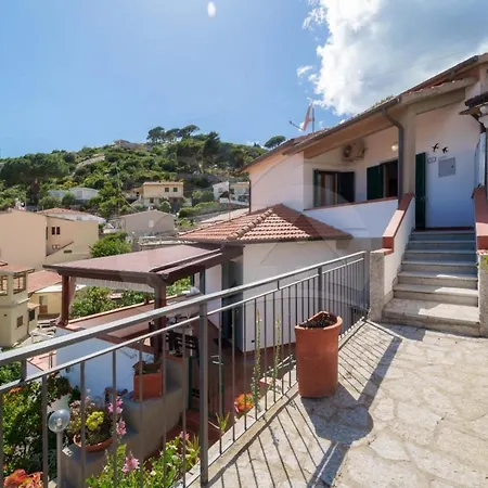 Daire La Rondine Su - Goelba *