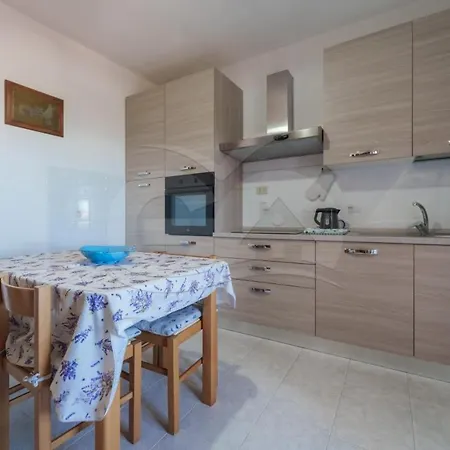 Daire La Rondine Su - Goelba